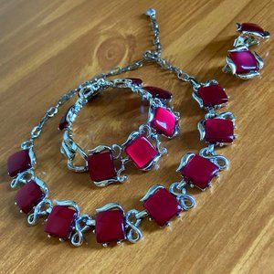 3 pieces! Beautiful silver-tone jewelry with red